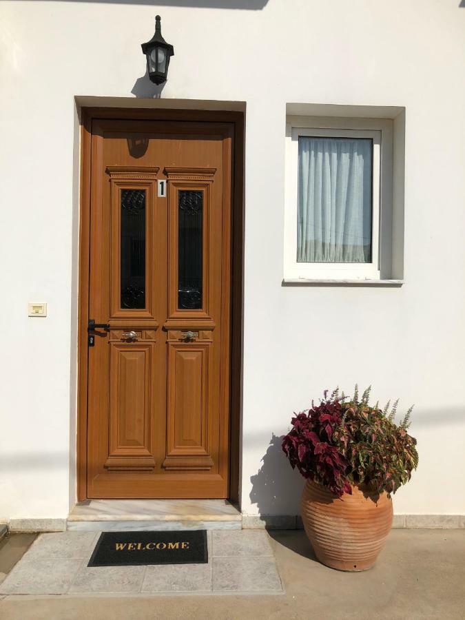 Mythos Suites-Dionysos Apartment Methoni  Exterior photo